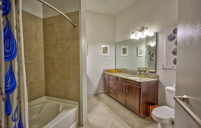 Soaking tubs at Accent apartments, LA, 90066