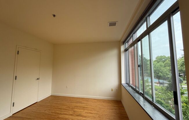 25 MCWILLIAMS PL