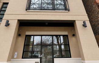 1451 North ASHLAND Avenue