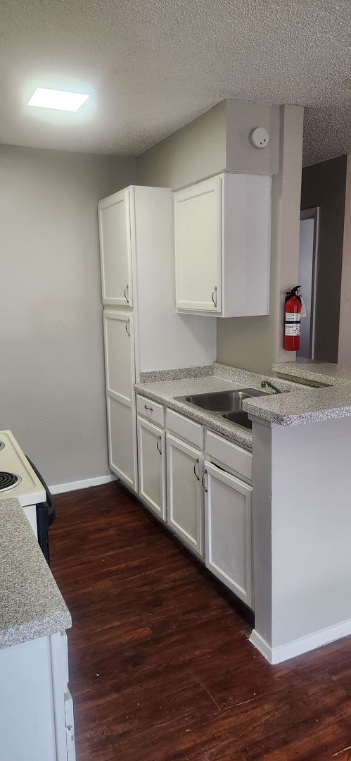 GRANT APARTMENTS