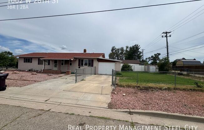 1002 W 28 ST