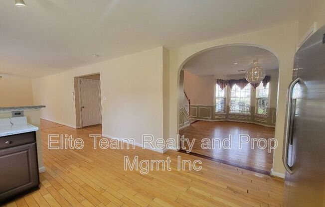 4702 AMBRIDGE DR