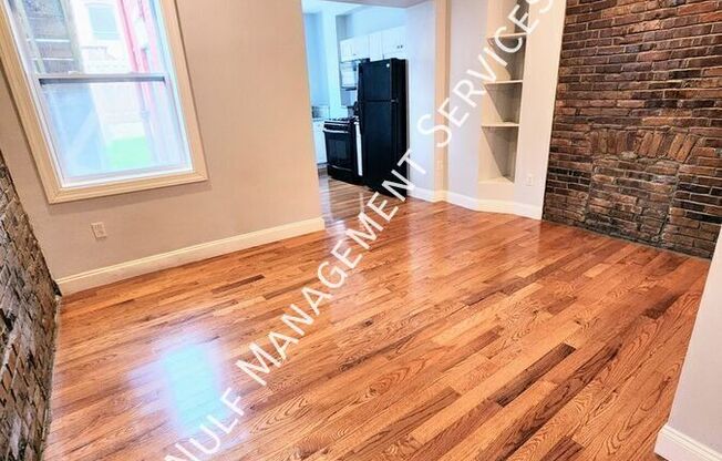 323 37 ST