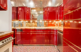 327 Commonwealth Ave.