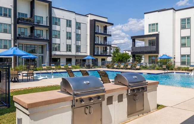 Rhythm Resort-Style Pool with Grills