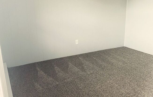 1 bed, 1 bath, 576 sqft, $765, Unit 3635-F