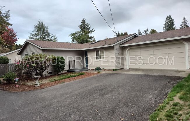 3 beds, 2 baths, $2,595