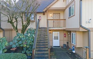 Light & Airy 2-Bedroom Tumwater Apartment with Pool, Covered Parking & Full-Size W/D