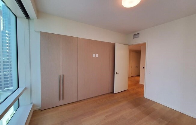 1 bed, 1 bath, 748 sqft, $2,800, Unit 1805