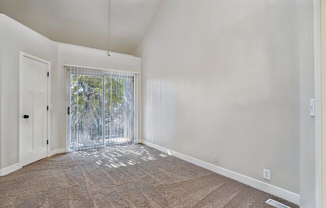 2 beds, 1.5 baths, 1,176 sqft, $1,880, Unit 106