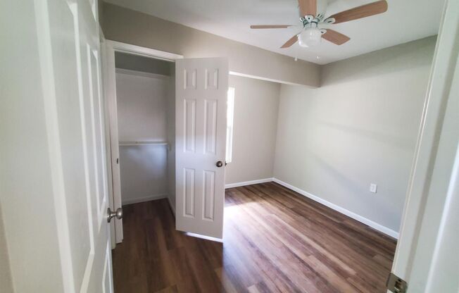 $399.00 Move In SPECIAL - Updated Studio Apartment in Fort Worth: Classic Style with Updates
