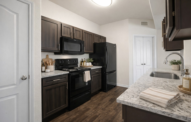 3 beds, 2 baths, 1,431 sqft, $1,995, Unit 1236