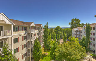 Vintage at Everett Senior Community