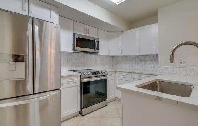 4127 RESIDENCE DR