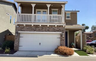 3 beds, 2.5 baths, $2,395