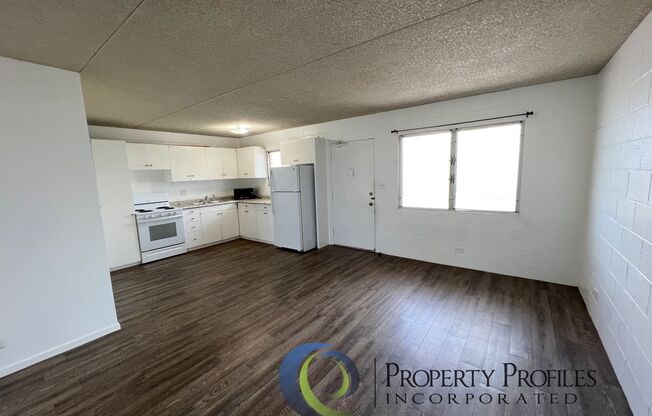 Puuhale Gardens 2 bedroom 1 bath apartment with 1 assigned parking stall