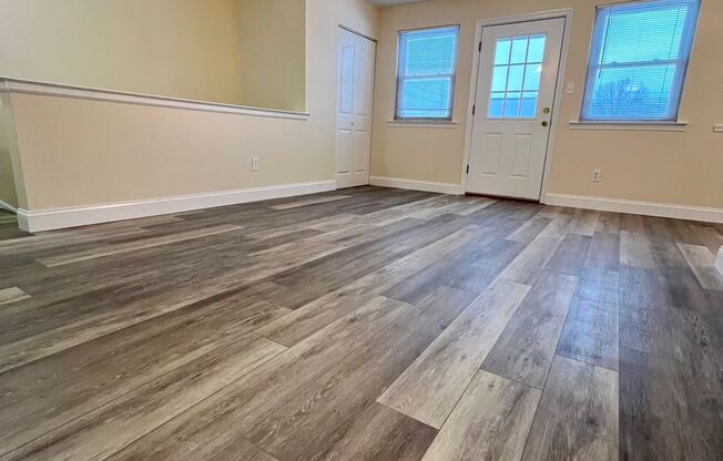 Washington Pl 246-247