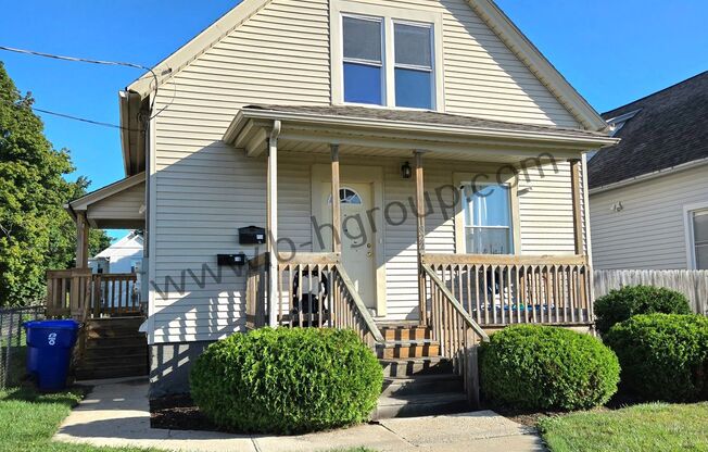 1 bed, 1 bath, 698 sqft, $850