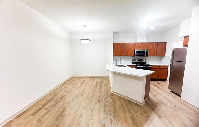 1 bed, 1 bath, 638 sqft, $1,149