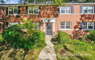 203 N GEORGE MASON DR