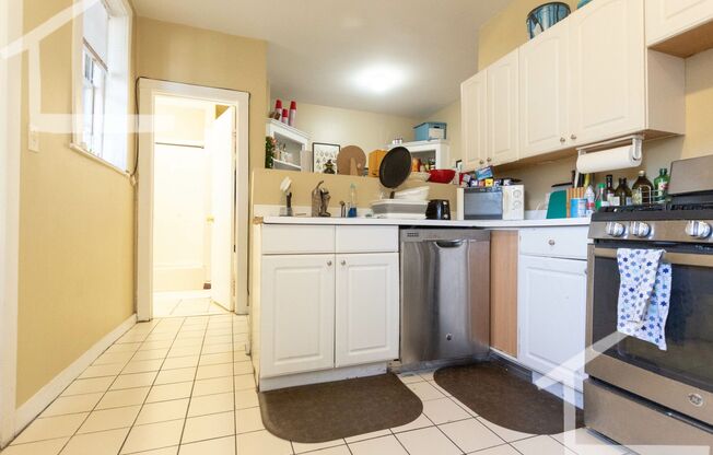 Beautiful 4 bed right in the heart of BU....