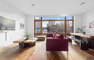 298 E 2 ST