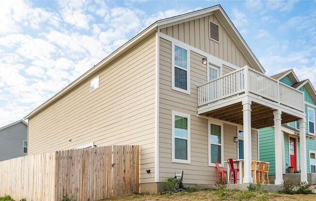 466 FERRULE DR