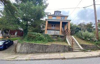 410 Parkwood Rd