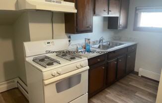 1101-1103 Lonsdale Avenue