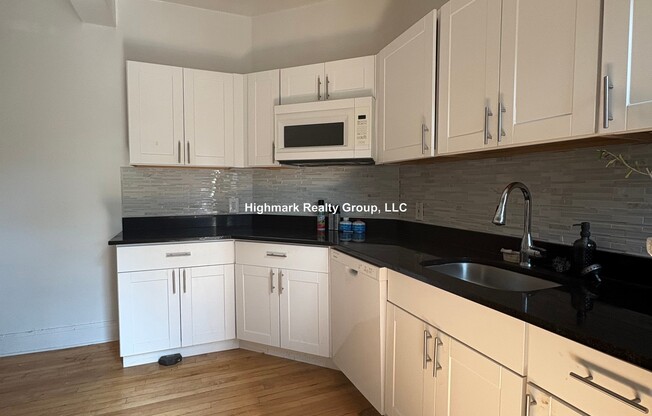 1452 Oak Ave 56-3N