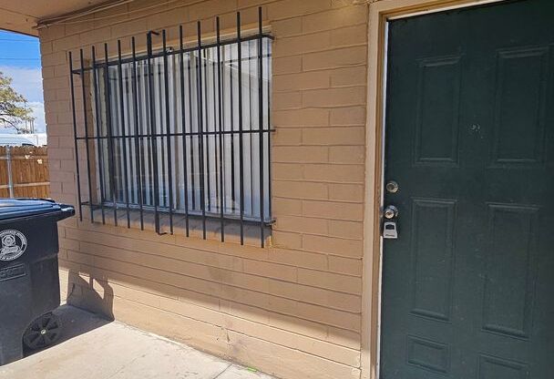 Georgia Street SE-429