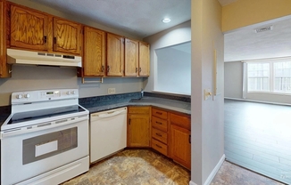 2 beds, 2 baths, 1,031 sqft, $2,800, Unit 36