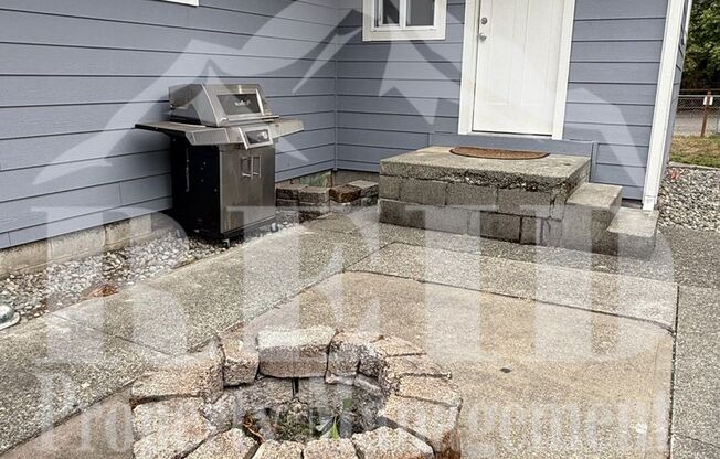 UPDATED 1 STORY 4 BED 2 BATH 2 CAR GARAGE - TRACYTON BEACH AREA