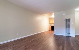 2 beds, 1 bath, 780 sqft, $2,195, Unit 332C