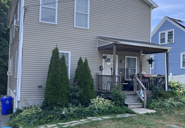 194 CLARE AVE