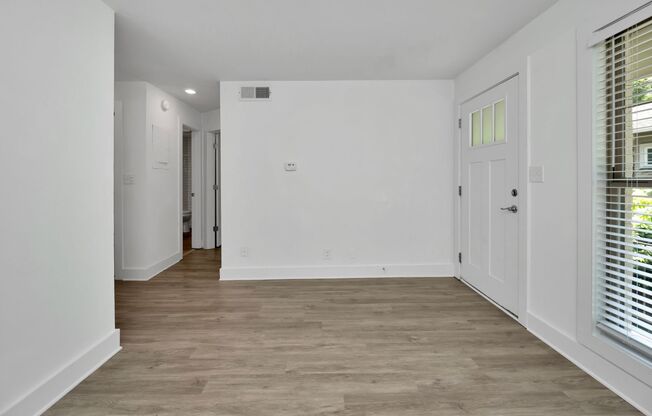 1 bed, 1 bath, 457 sqft, $943, Unit F