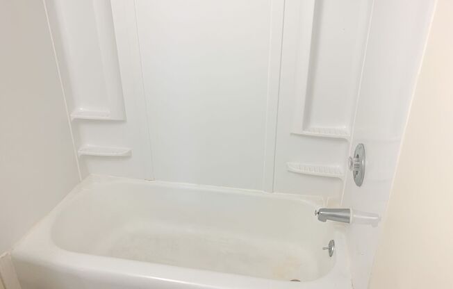 1 bed, 1 bath, 475 sqft, $1,395, Unit 203