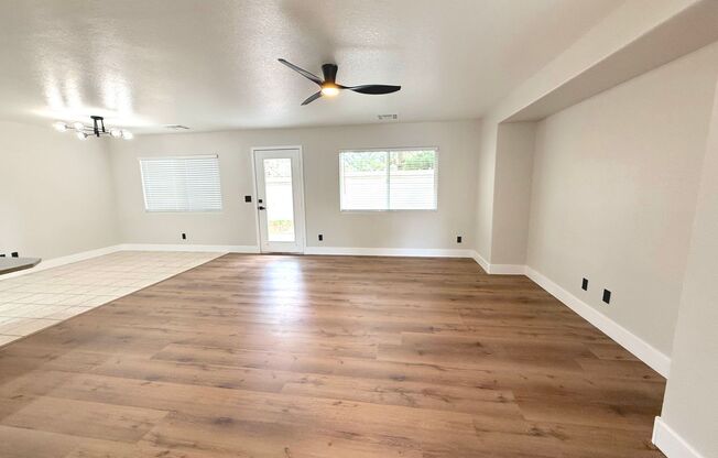 VERY NICE 3bed/2.5ba house in Rhodes Ranch!