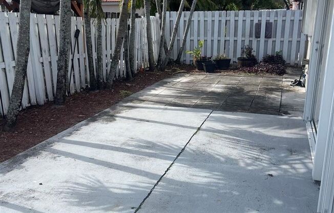 13412 NW 5TH PL #13412 PLANTATION, FL 33325