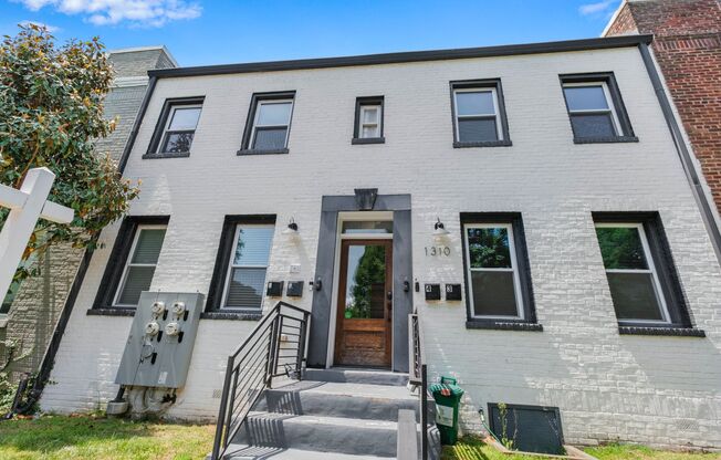 Lovely 2 BR/2 BA Condo in Trinidad!
