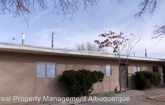 560 Estancia Dr NW