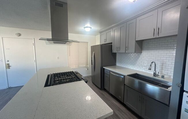 1 bed, 1 bath, $2,145, Unit 3