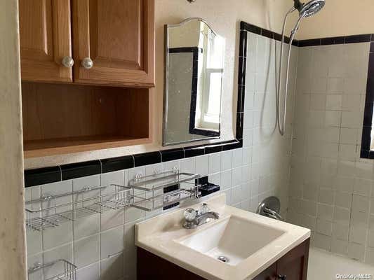 2 beds, 1 bath, 2,000 sqft, $2,350, Unit 2