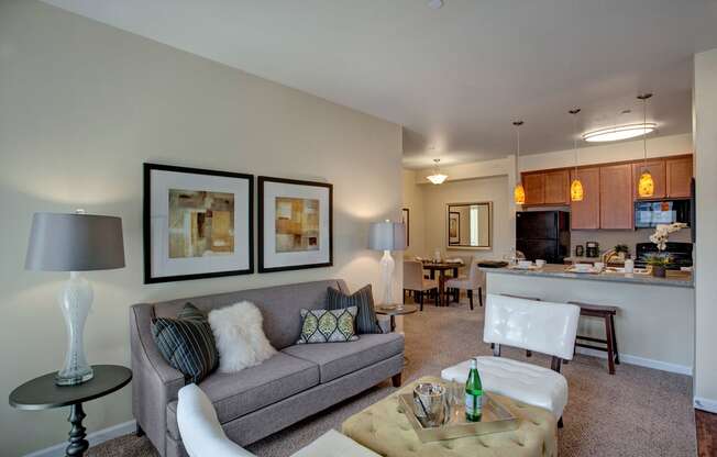 Solara Living Room Apartments in Moses Lake, WA