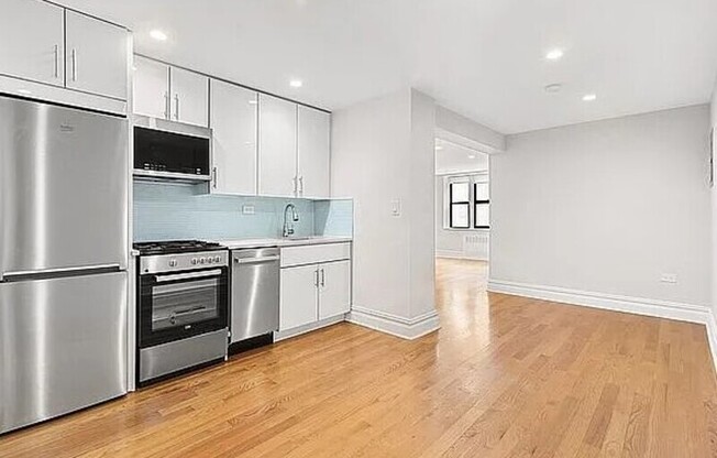 69 BENNETT AVE