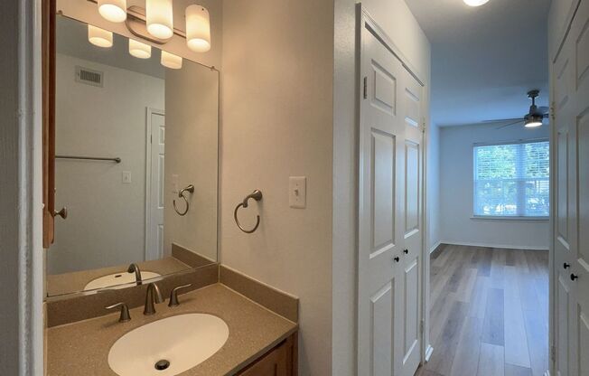 2 beds, 2 baths, $2,450