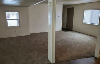 3 beds, 2 baths, $1,500