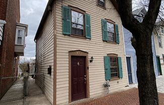 Cozy 2 bedroom allentown single home