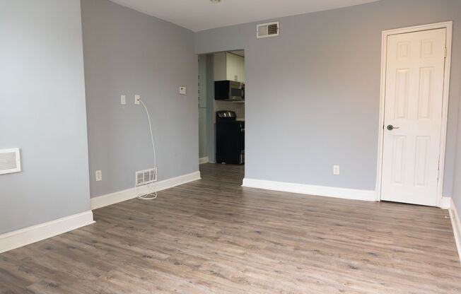 H St/Kingman Park- 1 bedroom apartment