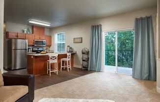 2 beds, 2 baths, 1,008 sqft, $1,700, Unit 202-F